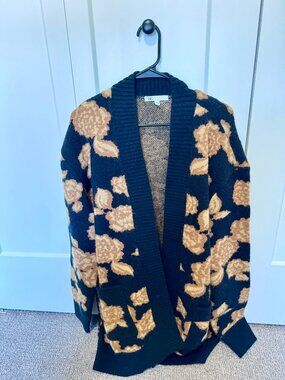 Women's Floral Cardigan DR2 by Daniel Rainn